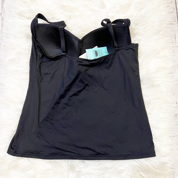 Sea Level Australia NWT SL3027P Essentials Twist Front Multifit Singlet Swim Top - Picture 2 of 7